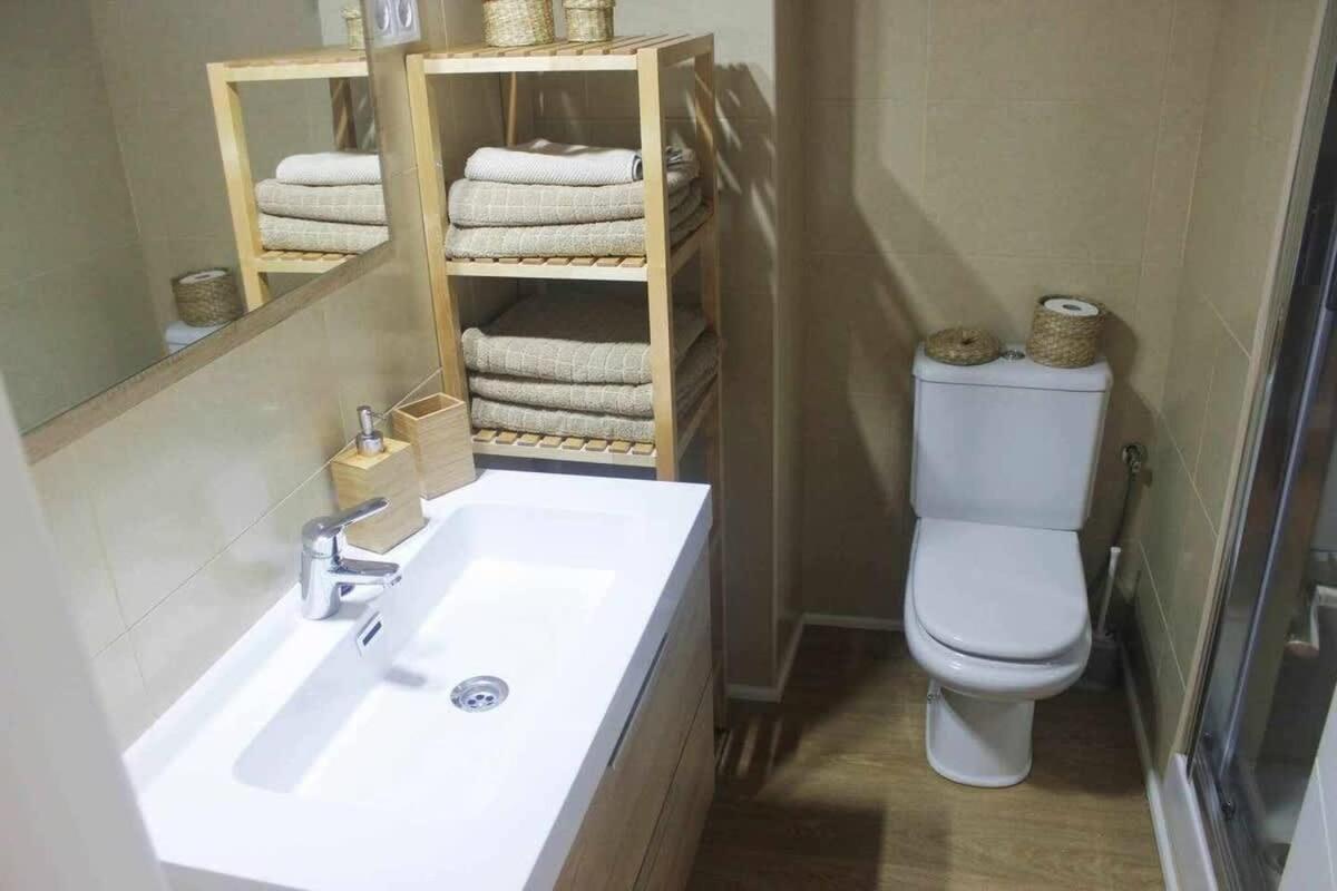 Vivendos - Ma07 - Sostoa Apartment Малага Екстериор снимка